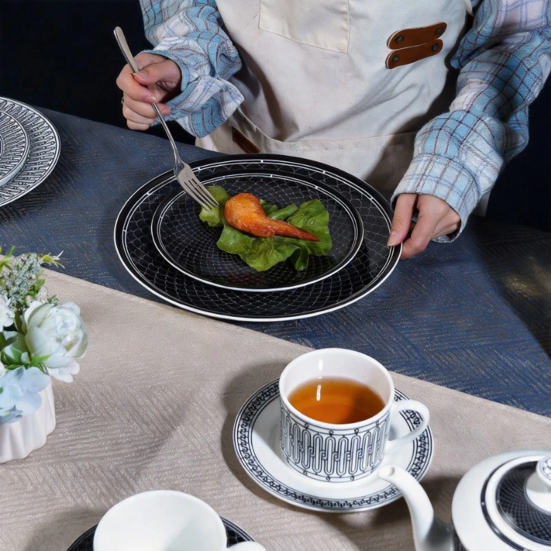 طقم شاي بسيط على الطراز الأورو - مراجعة Coffee Tea Catering وسعره